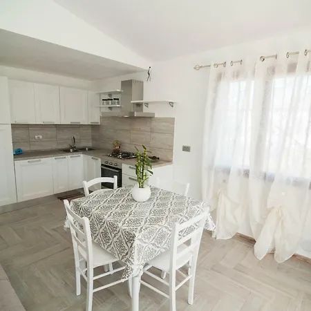 Sant'Anna Apartments Budoni Exterior photo