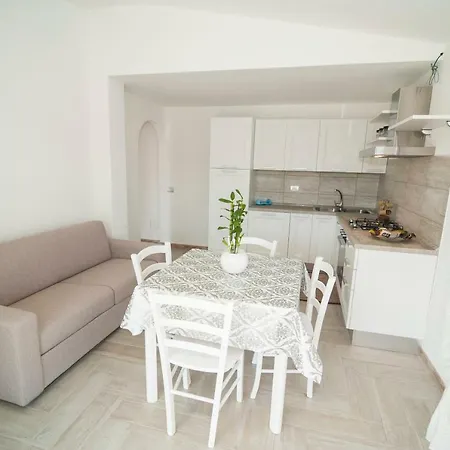 Sant'Anna Apartments Budoni Exterior photo